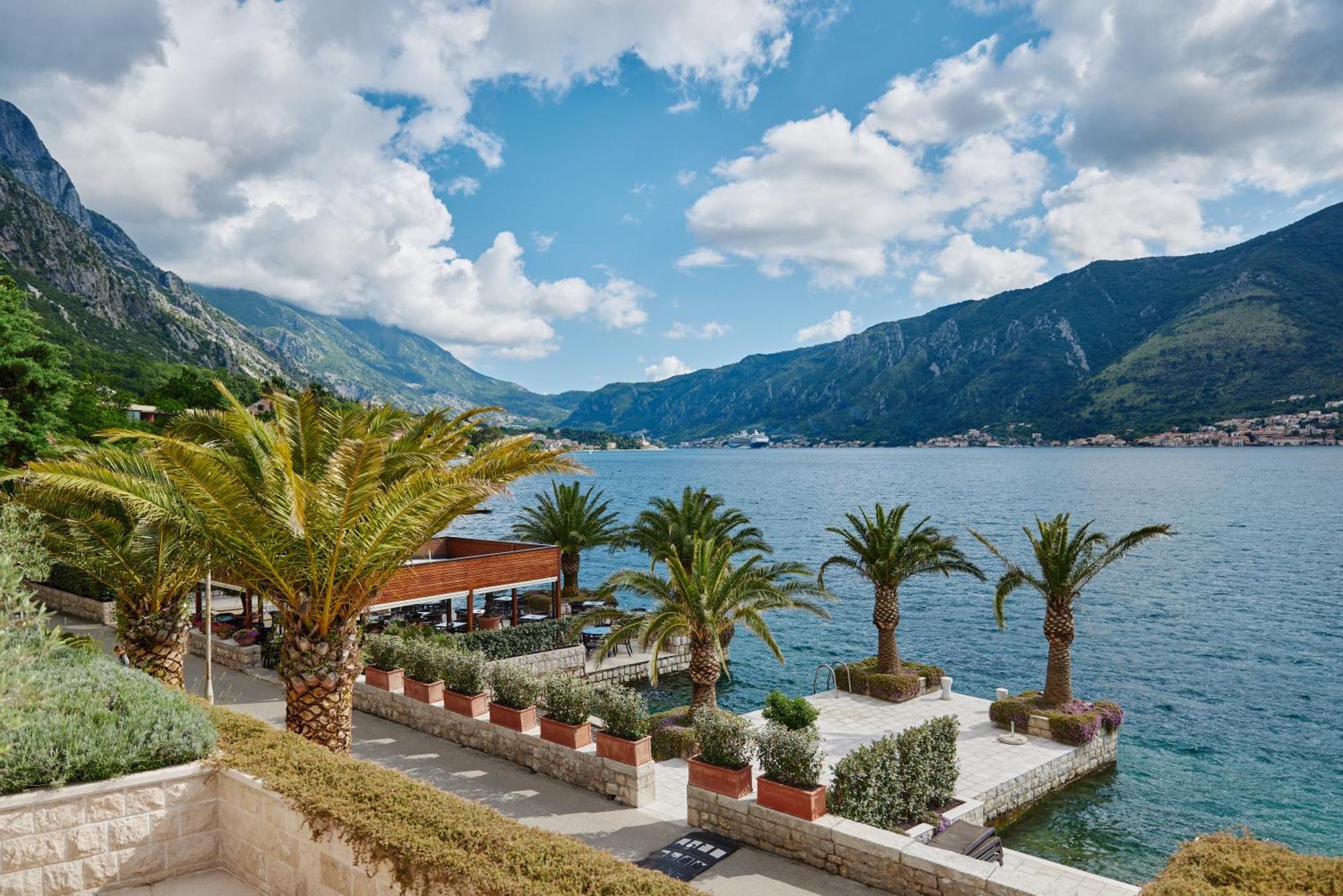 Hotel Forza Mare Kotor Eksteriør billede