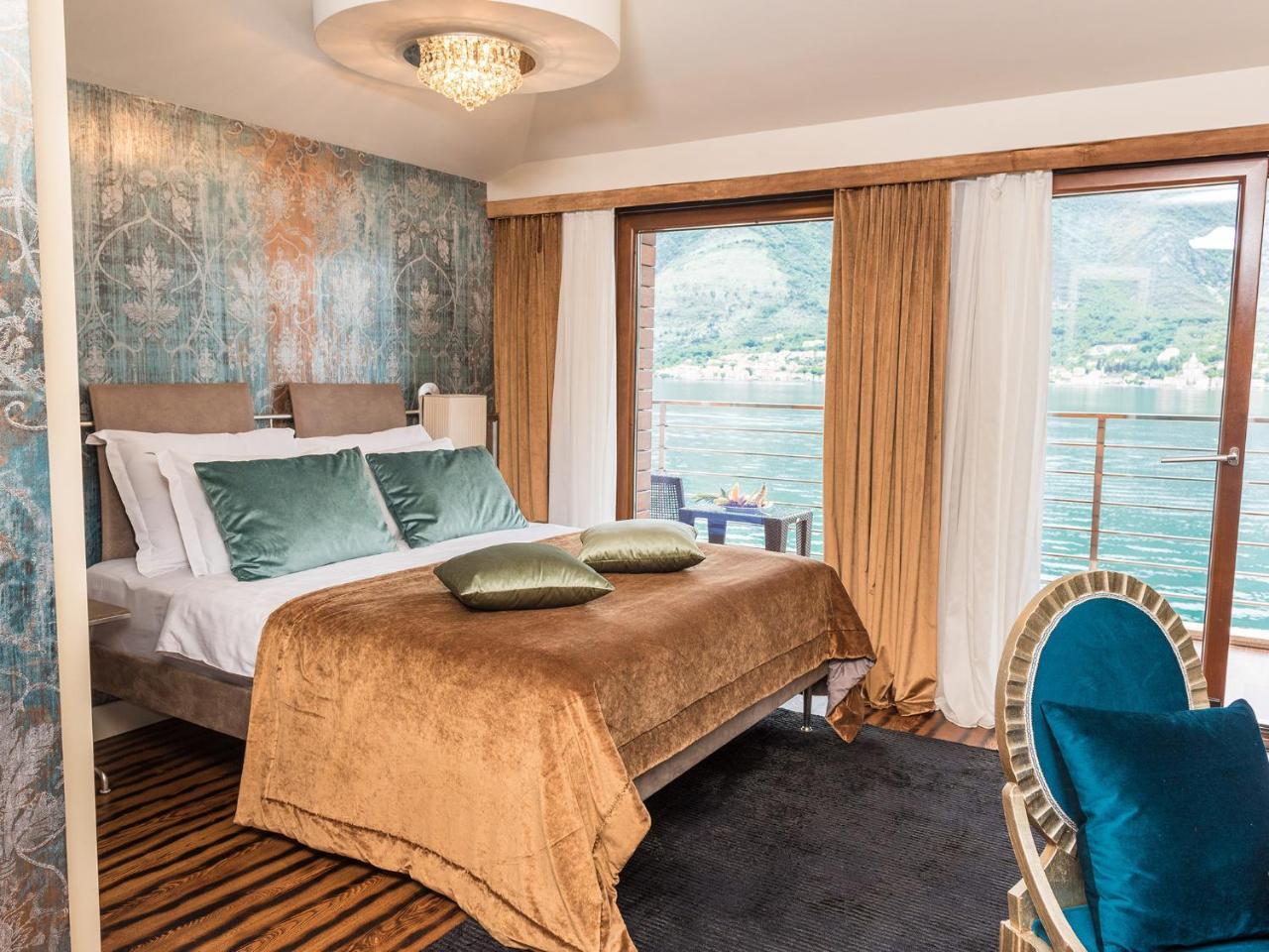 Hotel Forza Mare Kotor Eksteriør billede