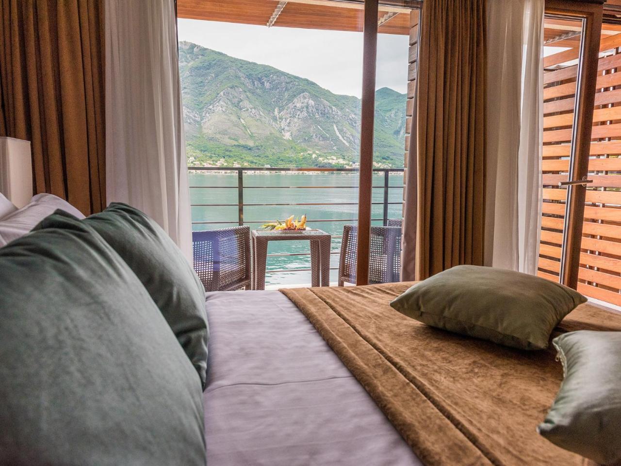 Hotel Forza Mare Kotor Eksteriør billede