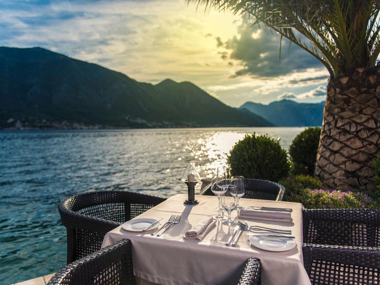 Hotel Forza Mare Kotor Eksteriør billede