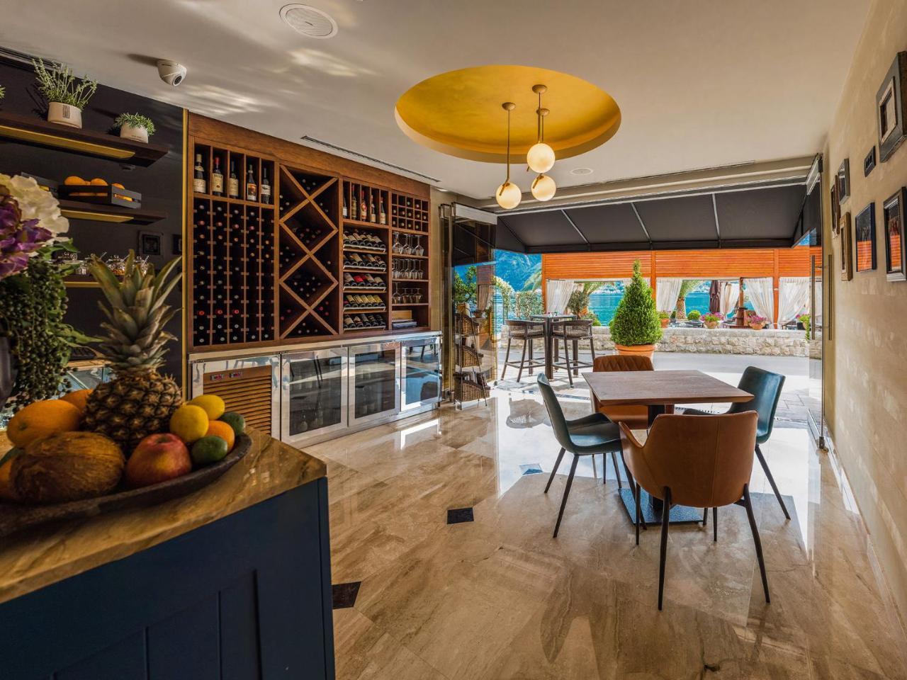 Hotel Forza Mare Kotor Eksteriør billede